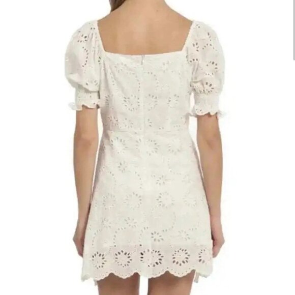 7 FOR ALL MANKIND White Eyelet Lace Short Puff Sleeve Mini Babydoll Dres… - Picture 2 of 7